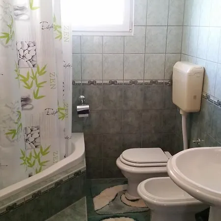 Apartman Zara *
